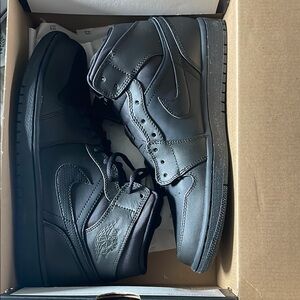 Brand new Jordan 1 mid